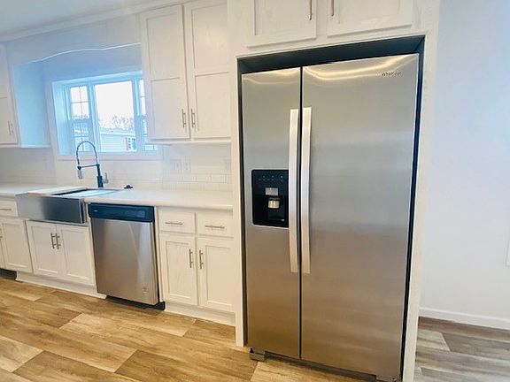 4th image of 1001 Marble Dr