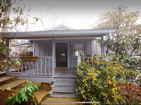 141 Holly St
