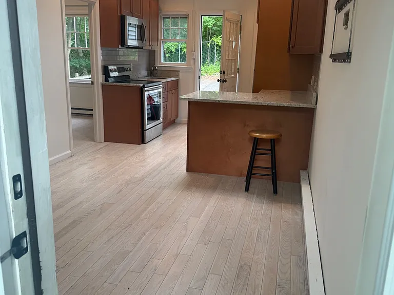 104 Woodhull Landing Rd — Photo 11