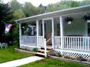 661 Junaluska Rd, Topton, NC 28781