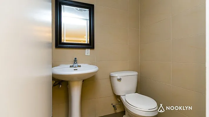 Rented by Nooklyn NYC LLC | media 23