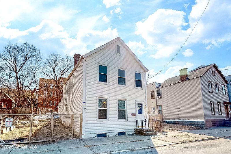 2nd image of 358 8th Street
