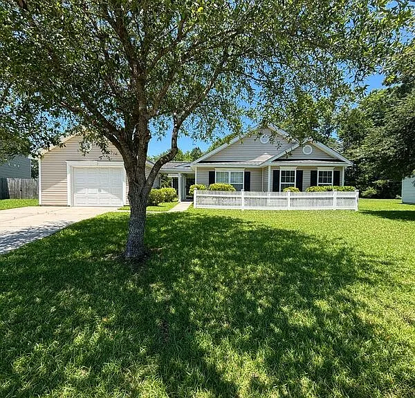 504 Savannah River Dr — Photo 1