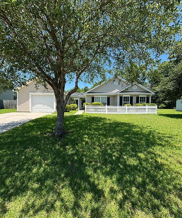 1st image of 504 Savannah River Dr