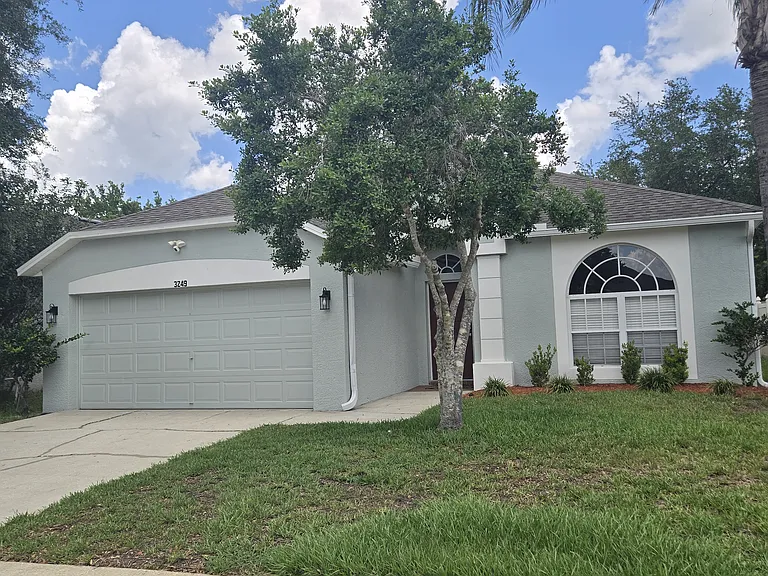 3249 Downan Point Dr — Photo 2
