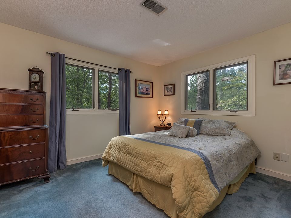 2nd image of 155 Quail Cove Blvd