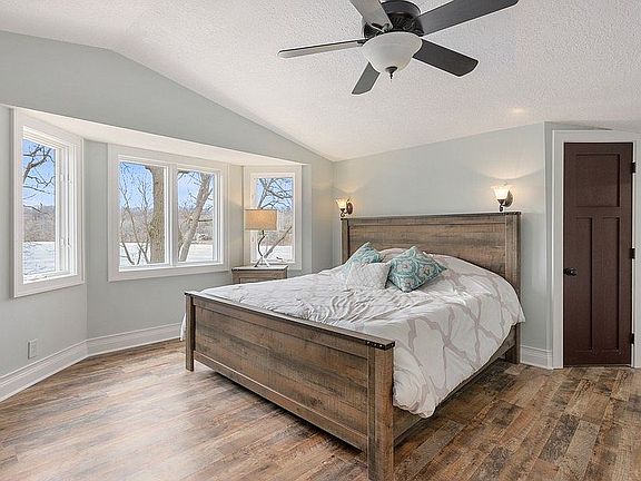 Lake views throughout 