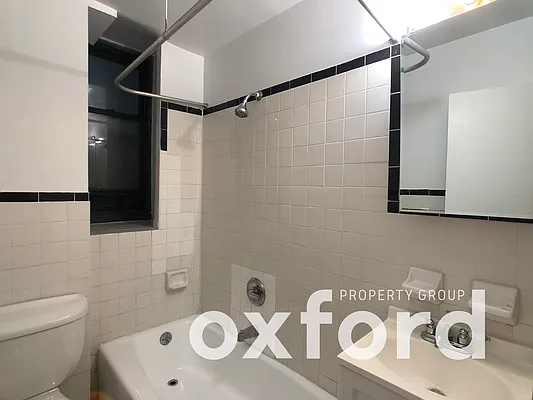 Rented by Oxford Property Group | media 21