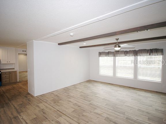 4th image of 22 Unity Ln