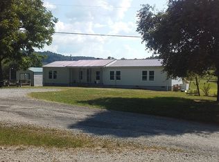 5689 Bell Rd, Cookeville, TN 38506