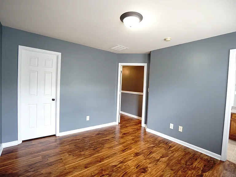 741 Village Field Ct — Photo 20