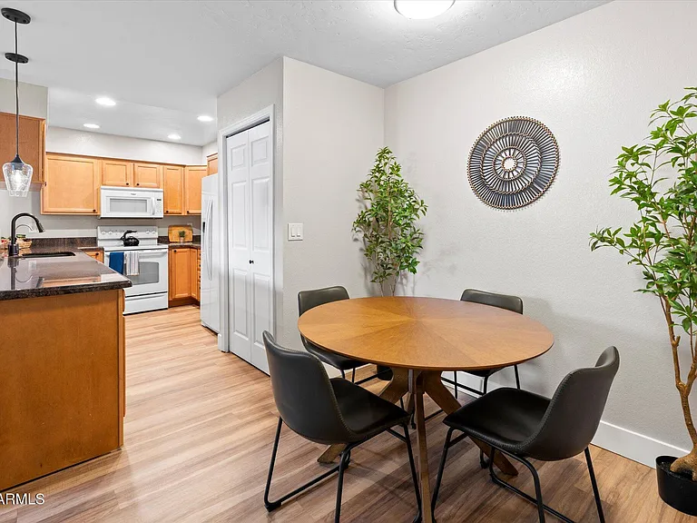 533 W Guadalupe Rd #1063 — Photo 16