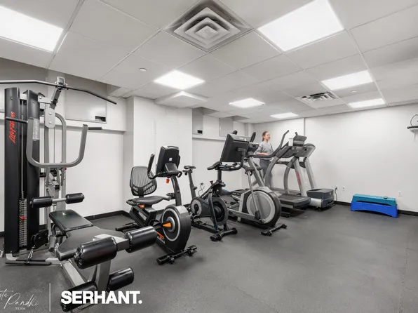 250 East 30th Street 8D image 18 of 19