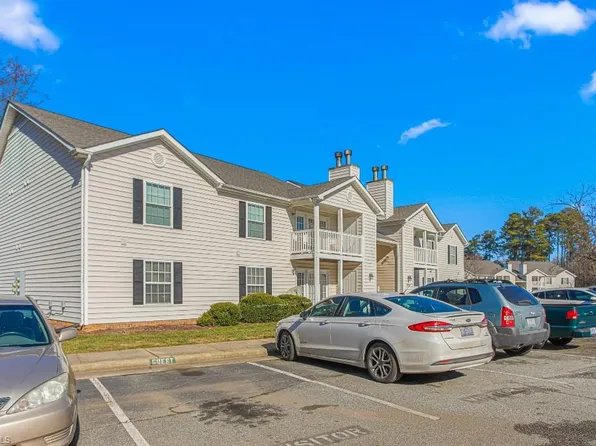 7125 W Friendly Ave APT A, Greensboro, NC 27410