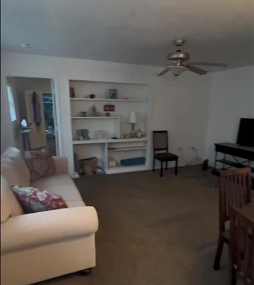 231 Opal St #6 — Photo 4