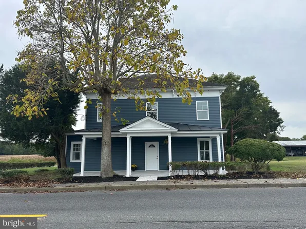 32 Main St, Frankford, DE 19945