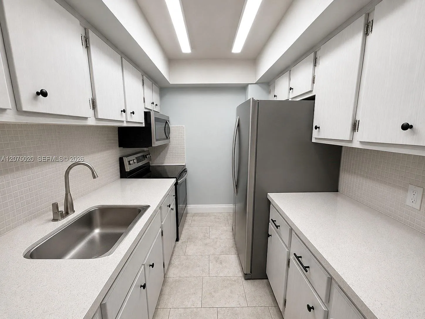 Village Garden Condo Apts — Photo 2