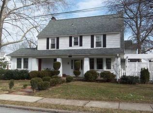 303 Washington Ave, Havertown, PA 19083