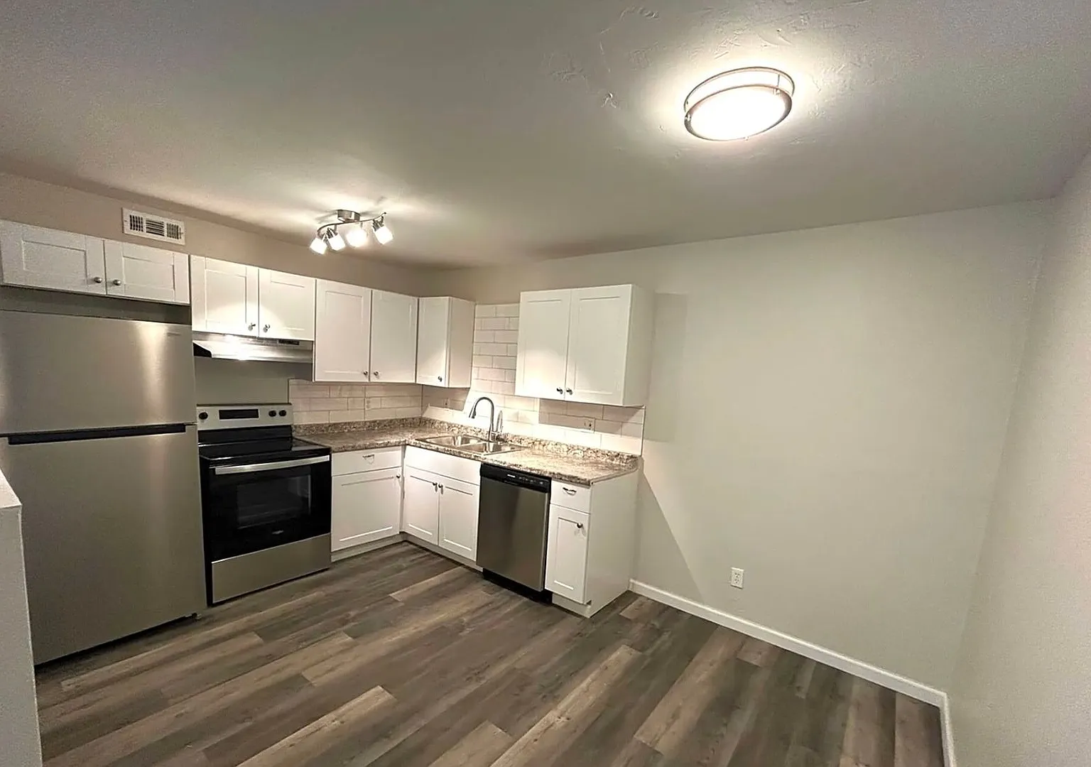 The Vue at Garden Square — Photo 4
