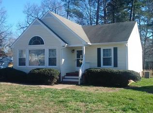 8805 Leisure Ln, North Chesterfield, VA 23237