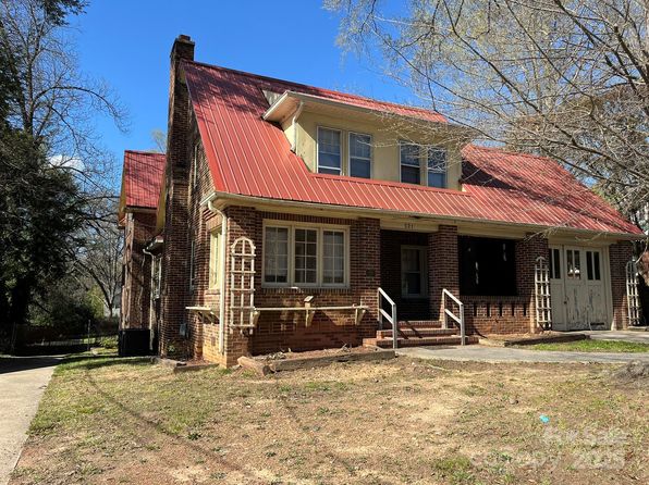 521 Pee Dee Ave, Albemarle, NC 28001