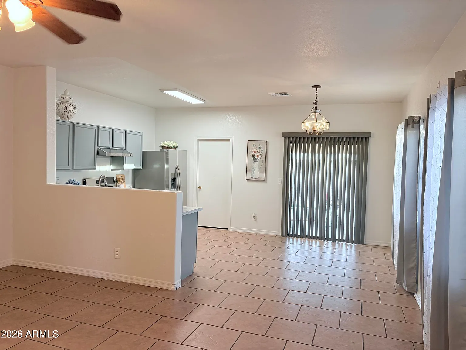 3 bed, 1441 sqft, $1,745 — Photo 3