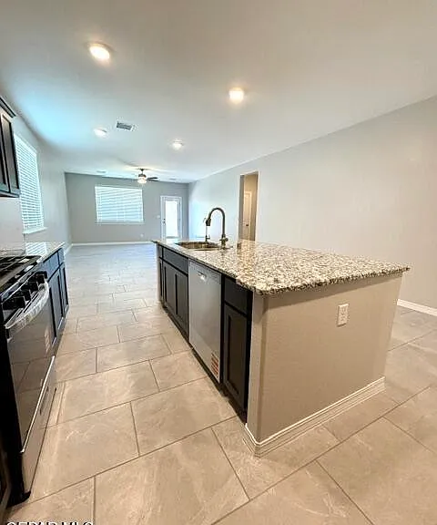 12836 Carefree Ave — Photo 9