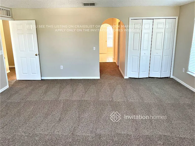 1754 McFarlane Ave — Photo 13