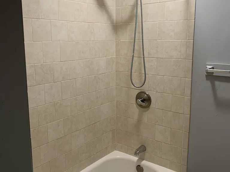 384 E 19th St #2 — Photo 9