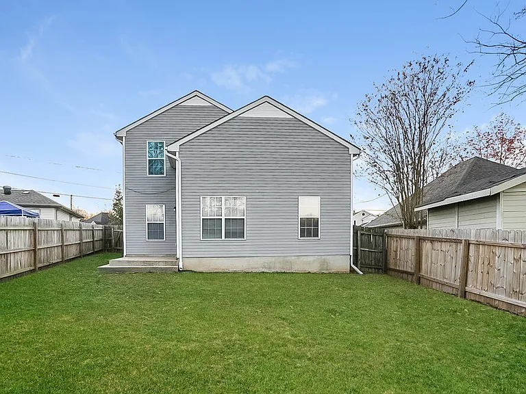 4033 Pepperwood Dr — Photo 25