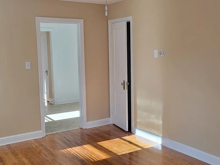 814 Greenwood Cir #2 — Photo 19