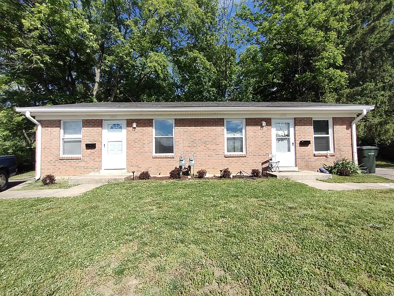 1819-1821 Kilkenny Ct #1 — Photo 1