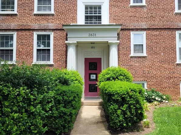 3831 Newark St NW APT F450, Washington, DC 20016