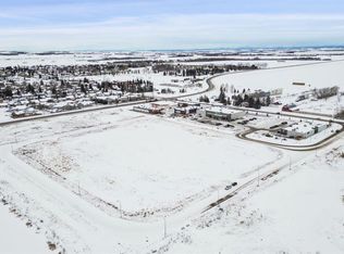 1000 Shantz Dr, Didsbury, AB T0M 0W0