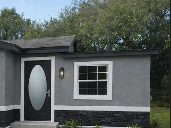 2715 5th Ave E #B, Palmetto, FL 34221