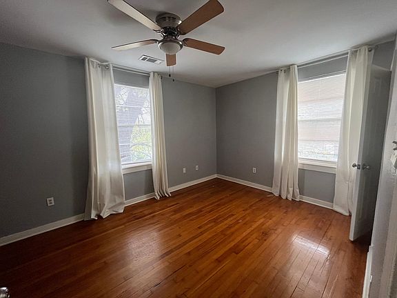 2nd image of 1866 Wolfe St APT 3