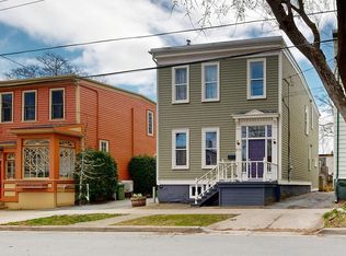 6134 Duncan St, Halifax, NS B3L1K2