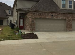 2160 Shadowbrook Dr W, Baton Rouge, LA 70816