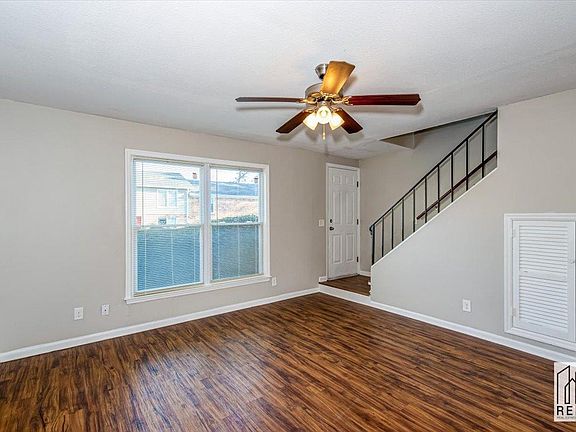 3rd image of 2201 Walden Dr APT C5