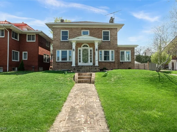 1507 S Lakeview Blvd, Lorain, OH 44052