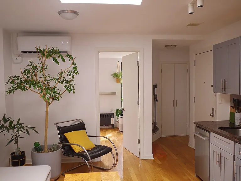 579 Classon Ave #4 — Photo 2