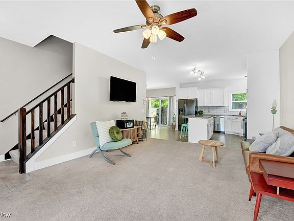 2nd image of 5409 Winding Creek Dr