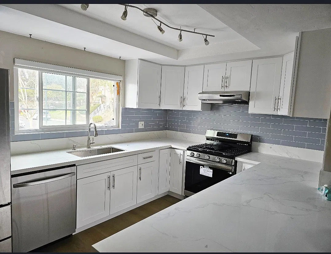 9989 Maya Linda Rd — Photo 1