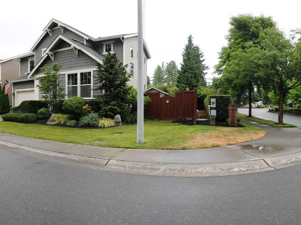 1st image of 432 191st St SW