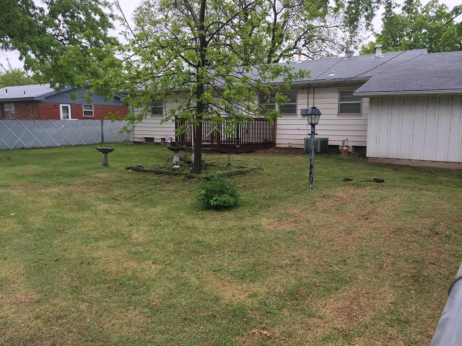 1316 N Summitlawn St — Photo 2