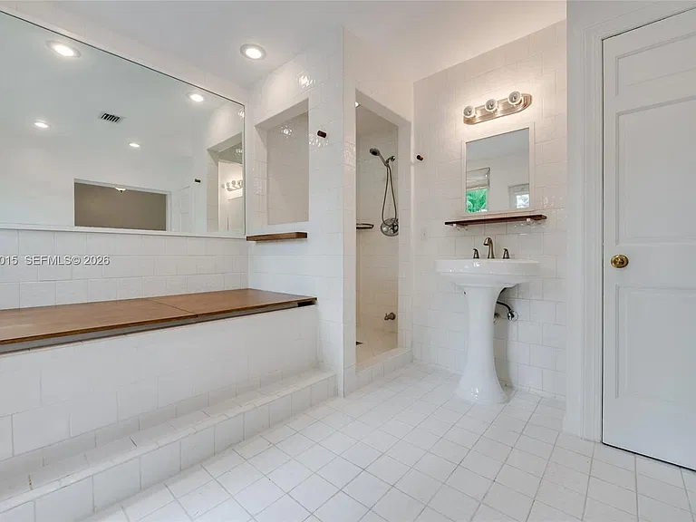 3797 El Prado Blvd — Photo 7