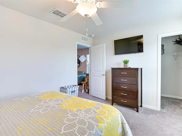 5443 Elmview Xing — Photo 22