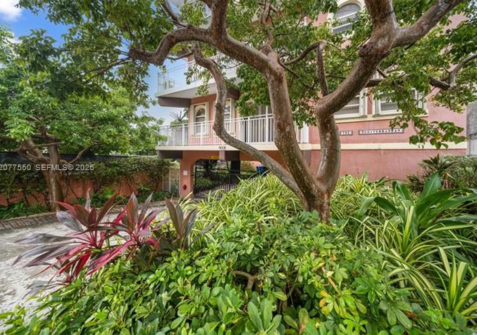 9008 Collins Ave cu-402, Surfside, FL 33154 — Photo 3