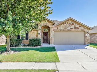 449 E Wishbone Ln, Haslet, TX 76052