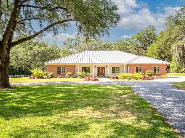 8343 Queen Anna Dr, Tallahassee, FL 32317